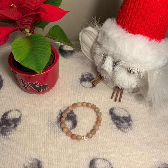 Natural Pink Sunstone Moonstone healing bracelet - Picture 2 of 4